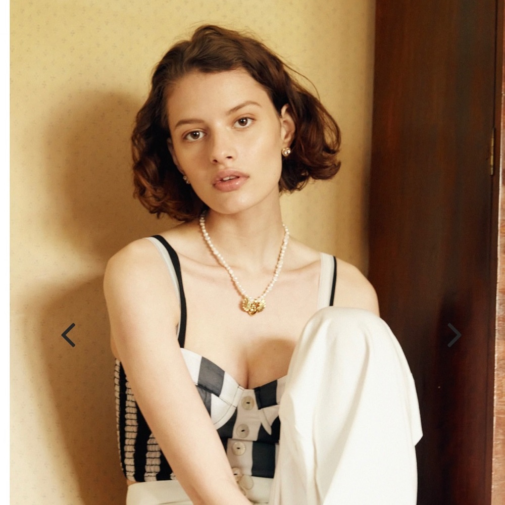 NWT Vanessa Mooney Crop Top